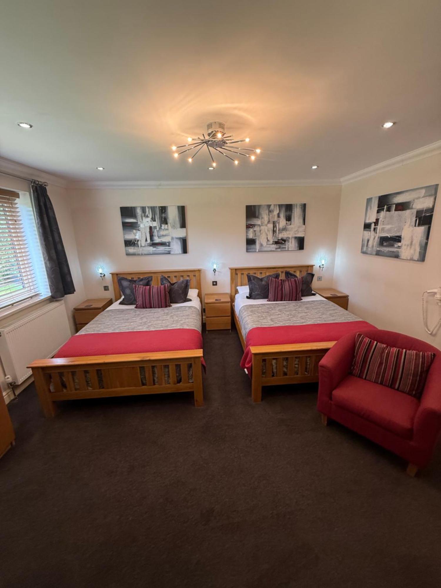 Barncroft Luxury Bed & Breakfast Solihull Extérieur photo