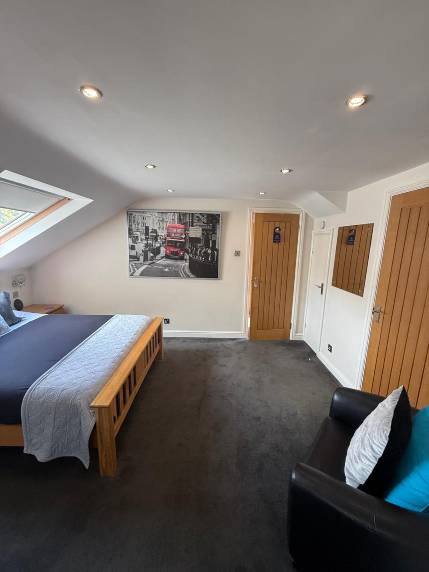 Barncroft Luxury Bed & Breakfast Solihull Extérieur photo